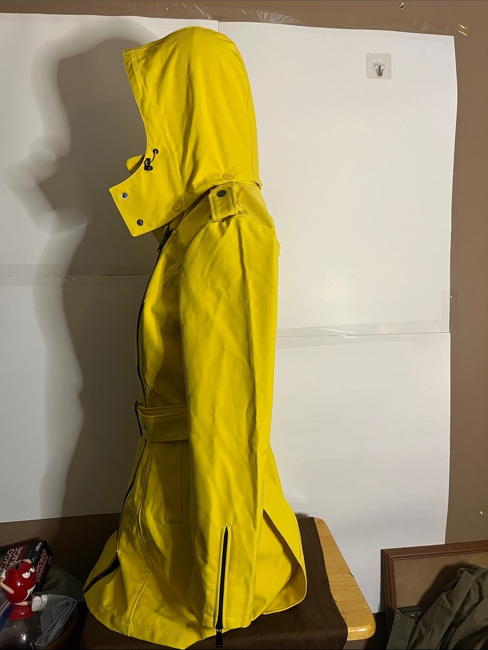 🌹NWT water resistant jacket asymmetrical zipper bright yellow hood - Picture 6 of 9